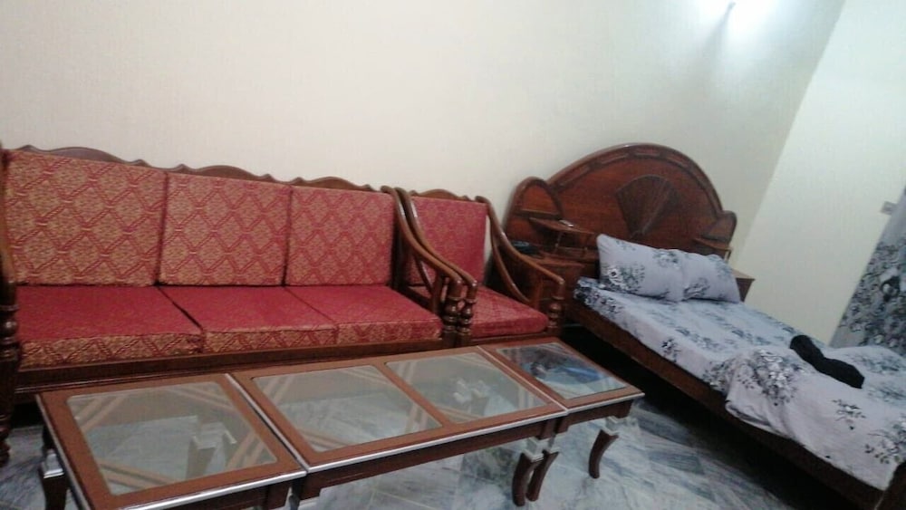 House photo 2