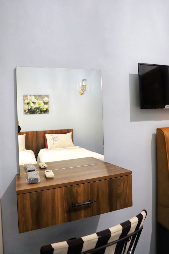 Exclusive Double or Twin Room photo 2