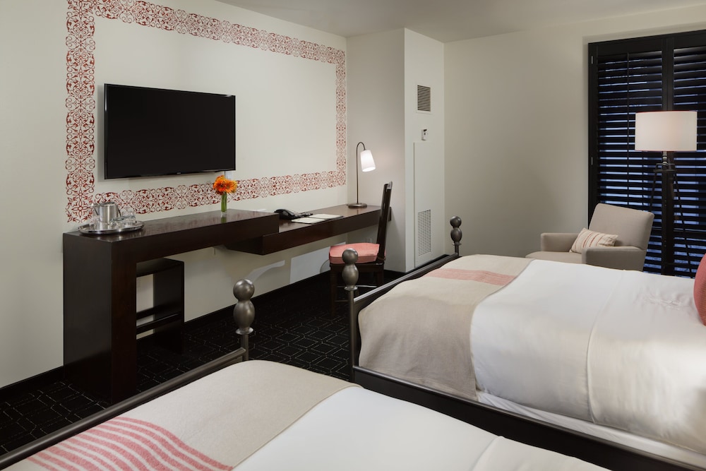 Deluxe Room, 2 Double Beds, River View - Photo 4