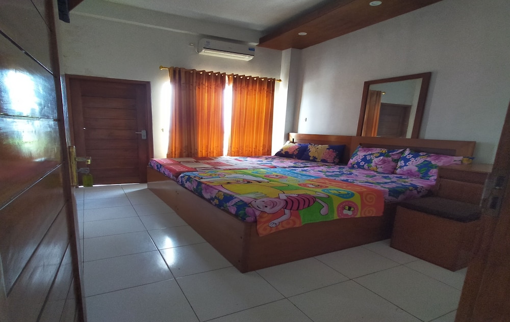 Family Twin Room photo 1