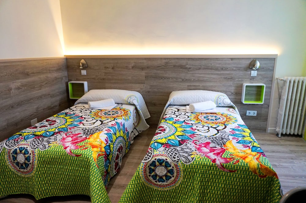 Superior Double Room, 1 Double Bed, Balcony, City View photo 3