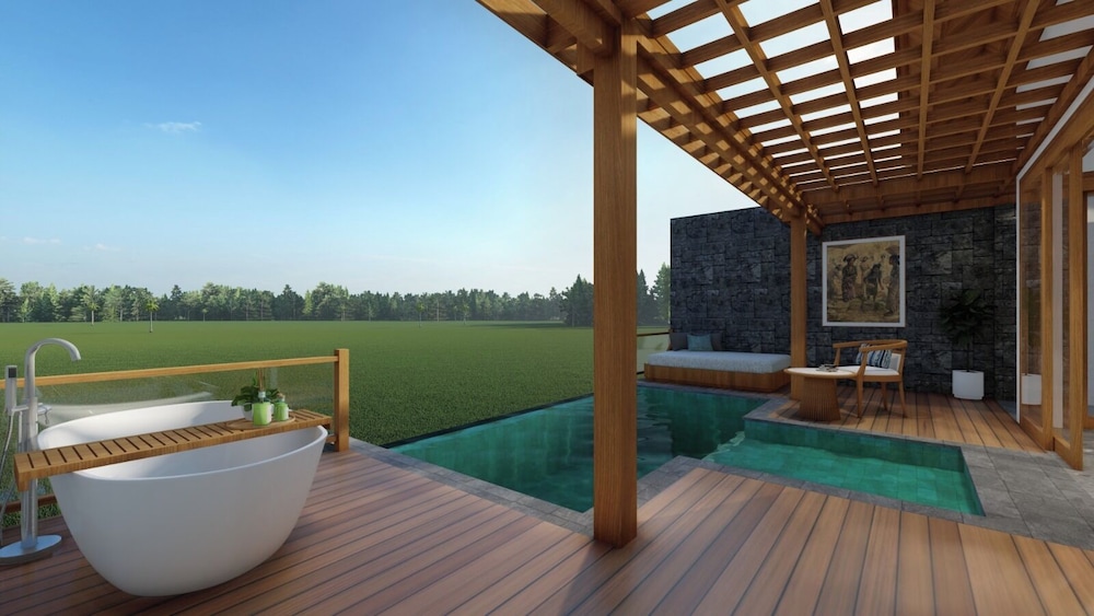 Emana Pool Villa