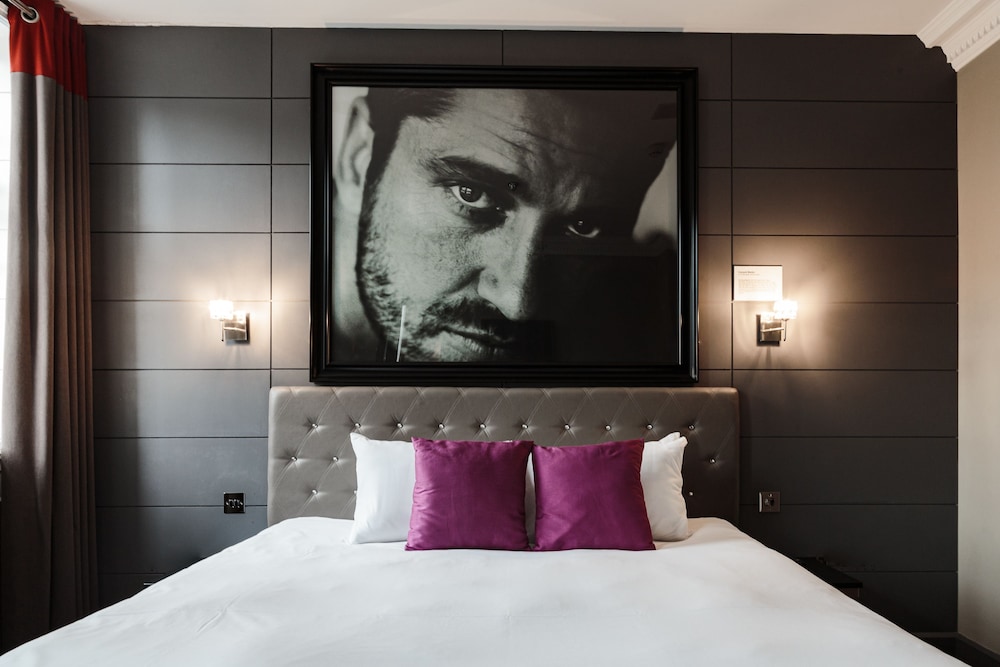 Superior Double or Twin Room - Photo 6