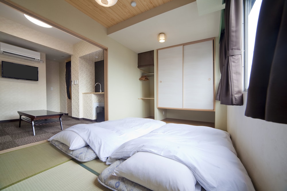 Deluxe Room with Tatami Area and Sofa Bed photo 2