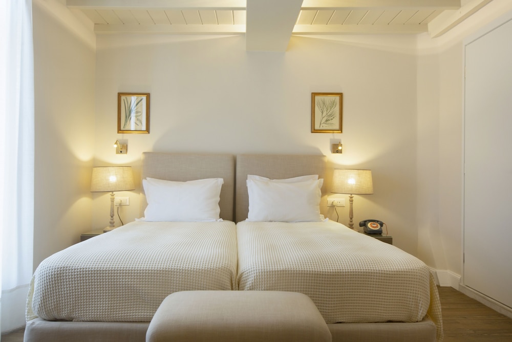 Standard Room - Photo 28