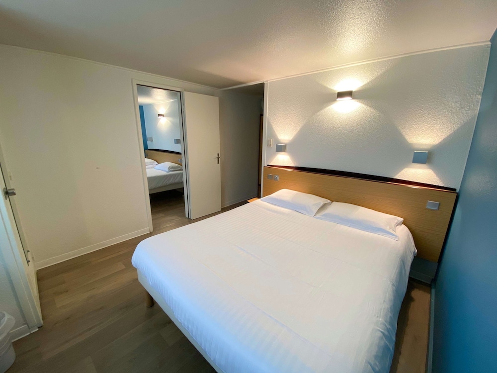 Family Suite, Multiple Beds - Photo 1