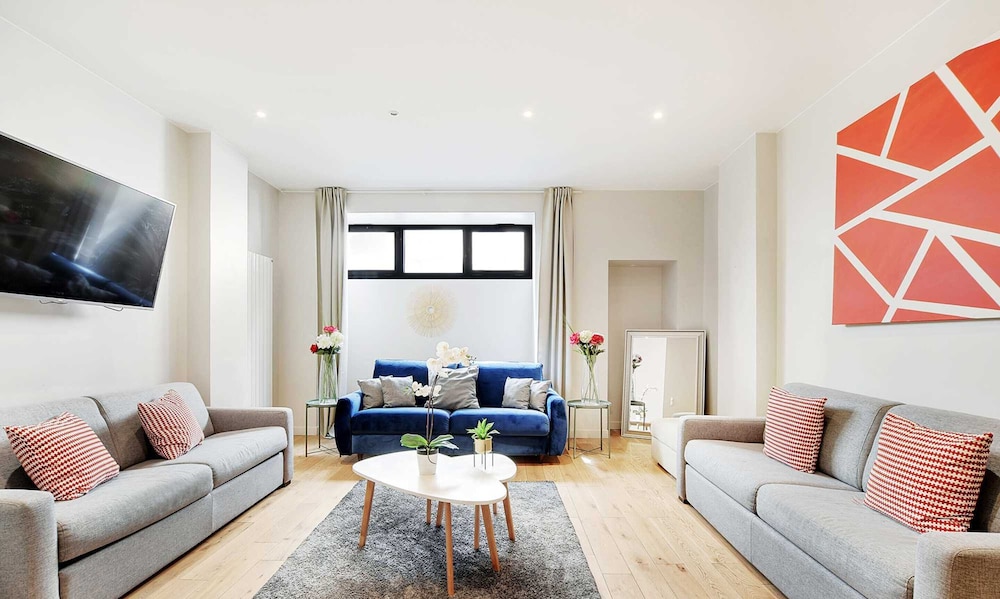 Apartment photo 3