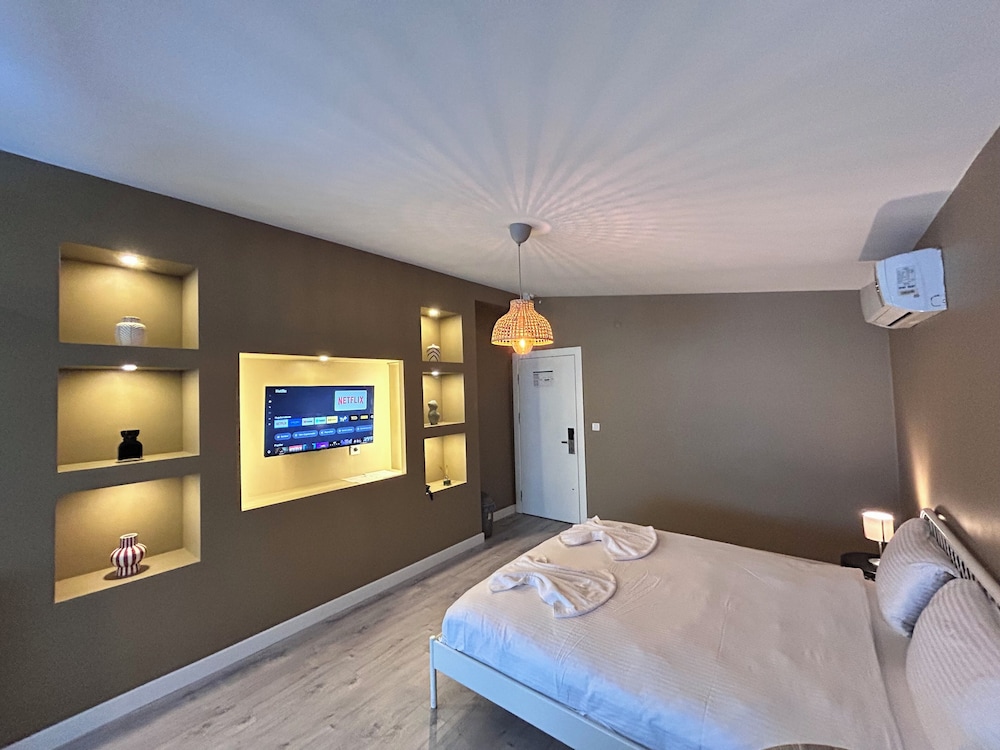 Design Room - Photo 2