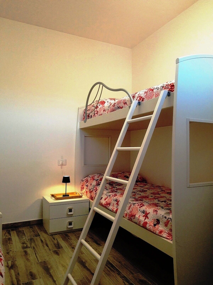 Apartment, 2 Bedrooms, Balcony