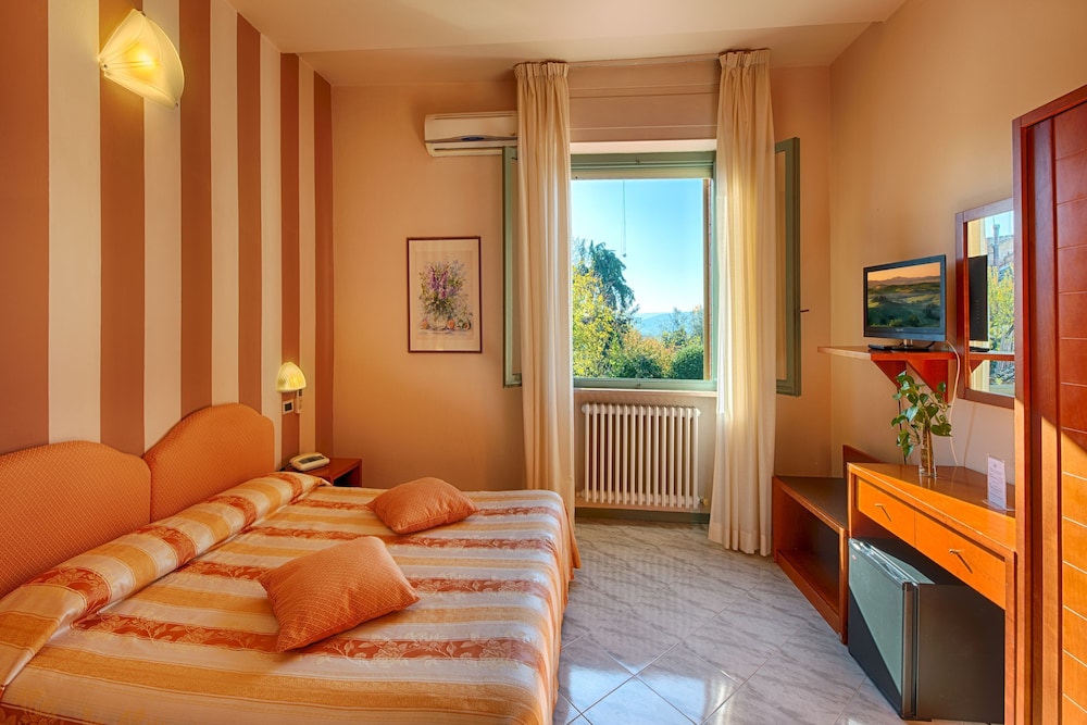 Chambre Double ou avec lits jumeaux