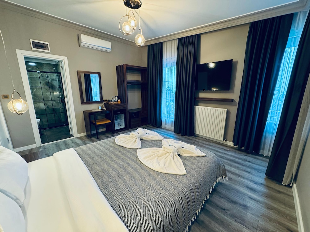 Economy Room - Photo 7