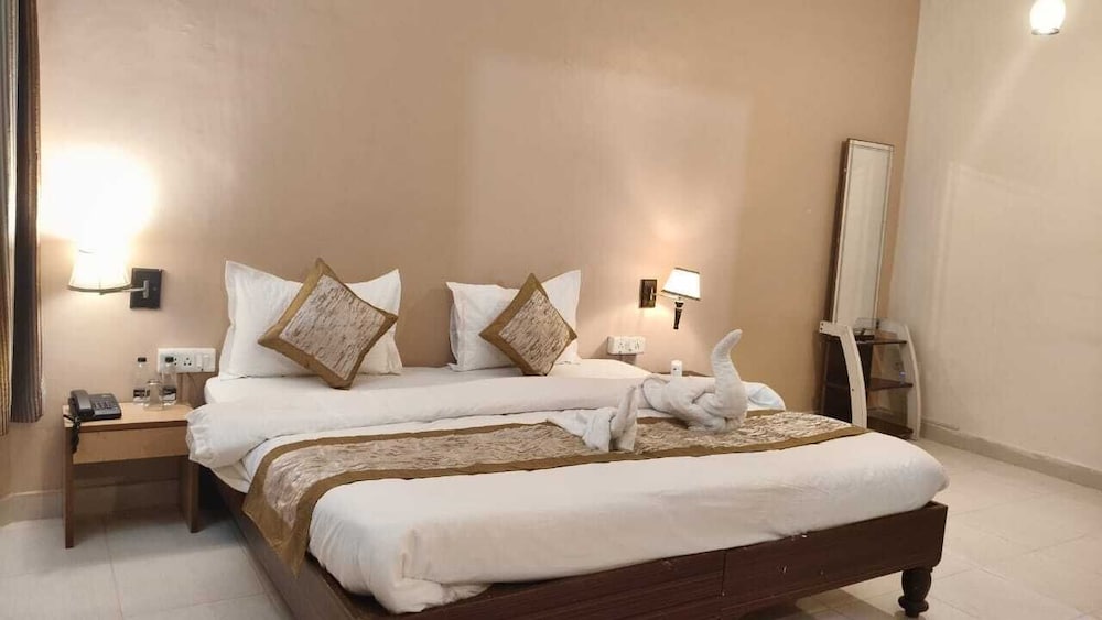 Deluxe Room, Garden View