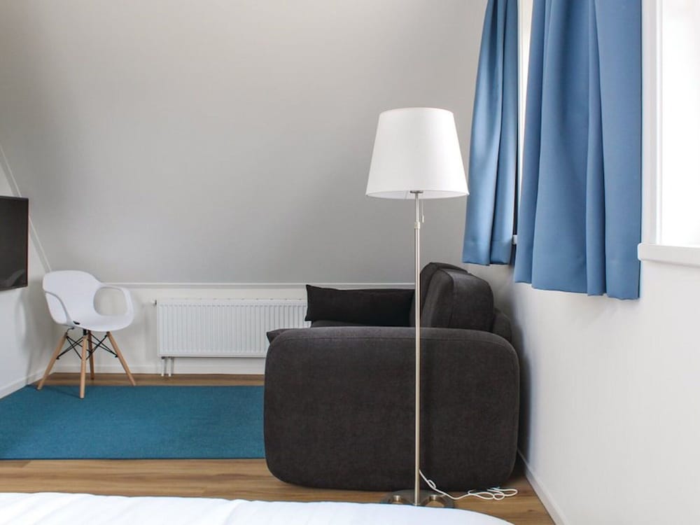 Romantic House, 4 Bedrooms photo 1