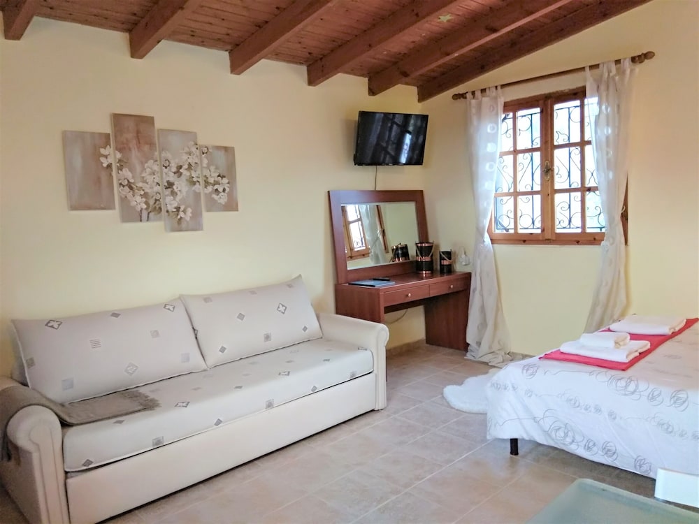 Panoramic Apartment photo 1