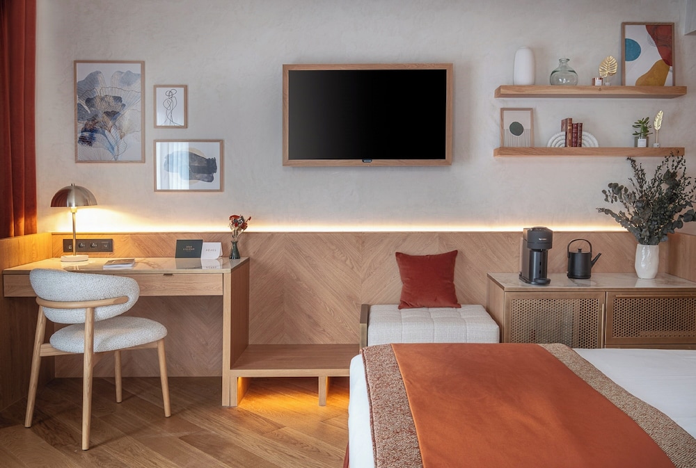 Executive Room