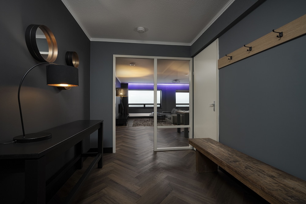 Panoramic Apartment, 1 Bedroom (38th floor 768)