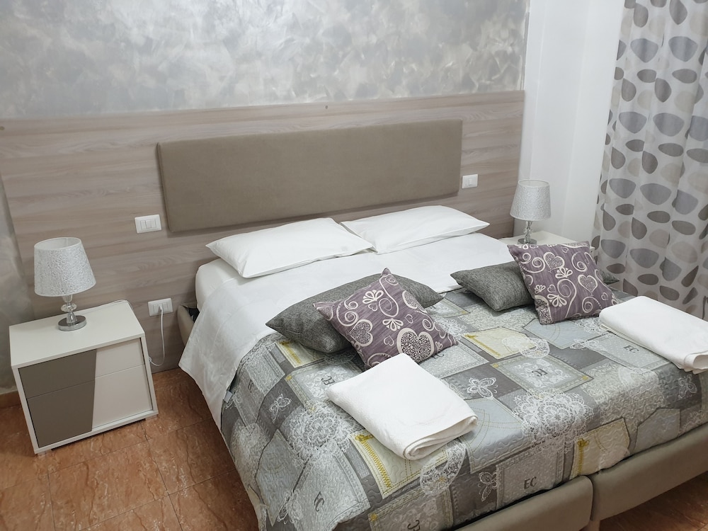 Comfort Triple Room, 2 Bedrooms, Connecting Rooms