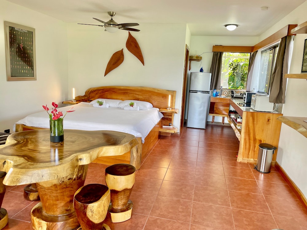 Comfort Suite, Lake View, Tower