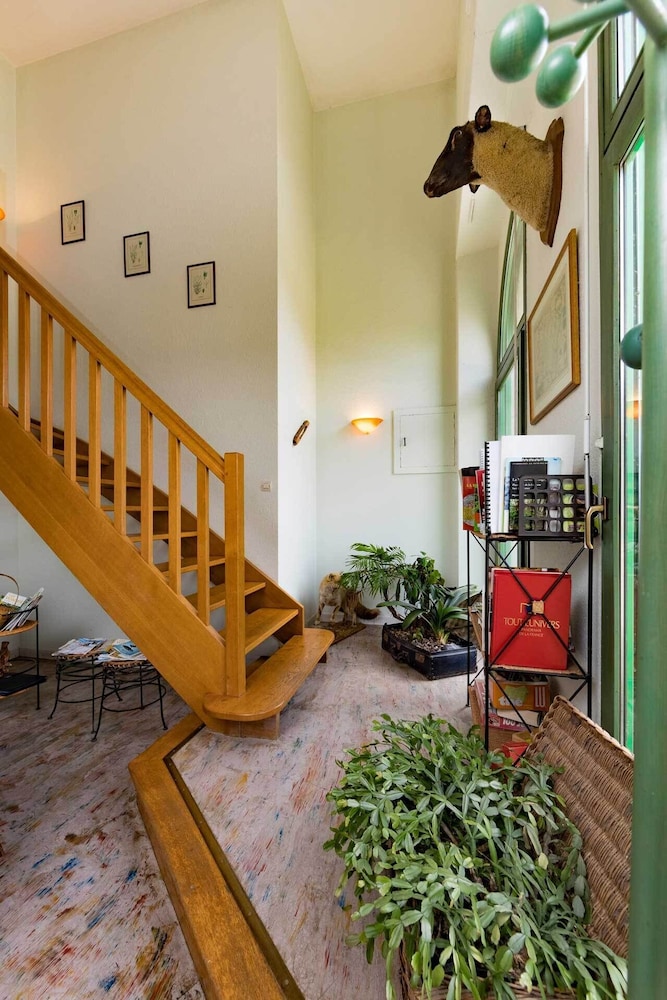 Comfort Double Room, Accessible (Une poule sur un mur) photo 3