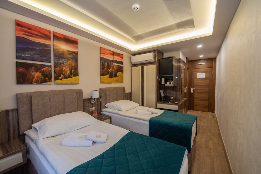 Economy Double Room photo 1