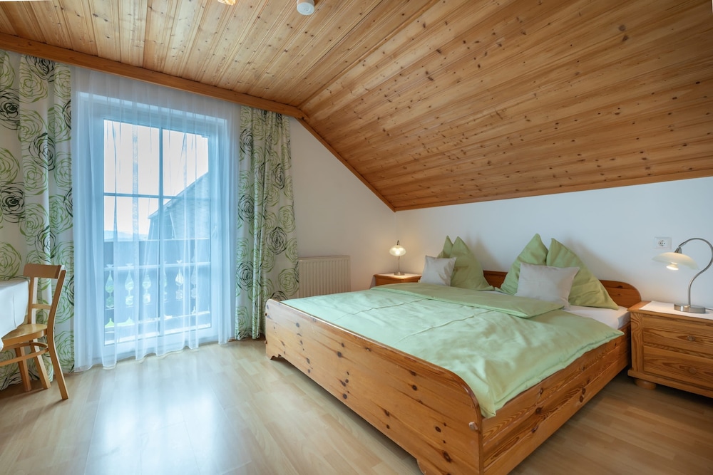 Apartment, 2 Bedrooms, Balcony (Burgblick) photo 1