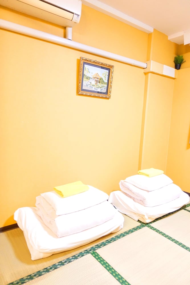 Family Room, 1 Bedroom photo 2