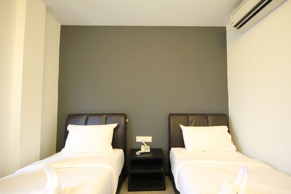 Superior Twin Room - Photo 2