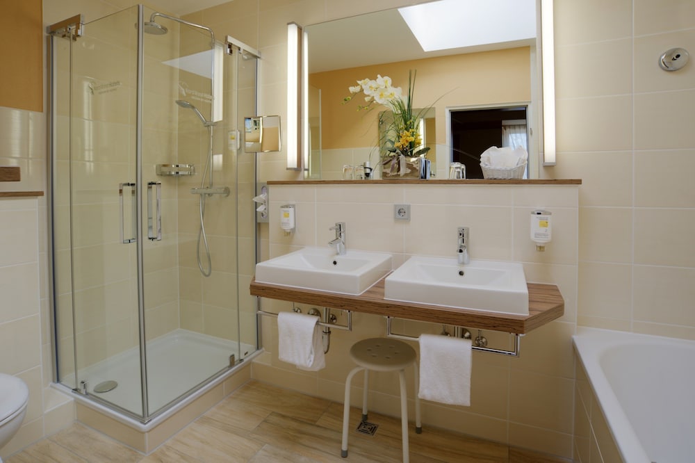 Quadruple Room - Photo 6