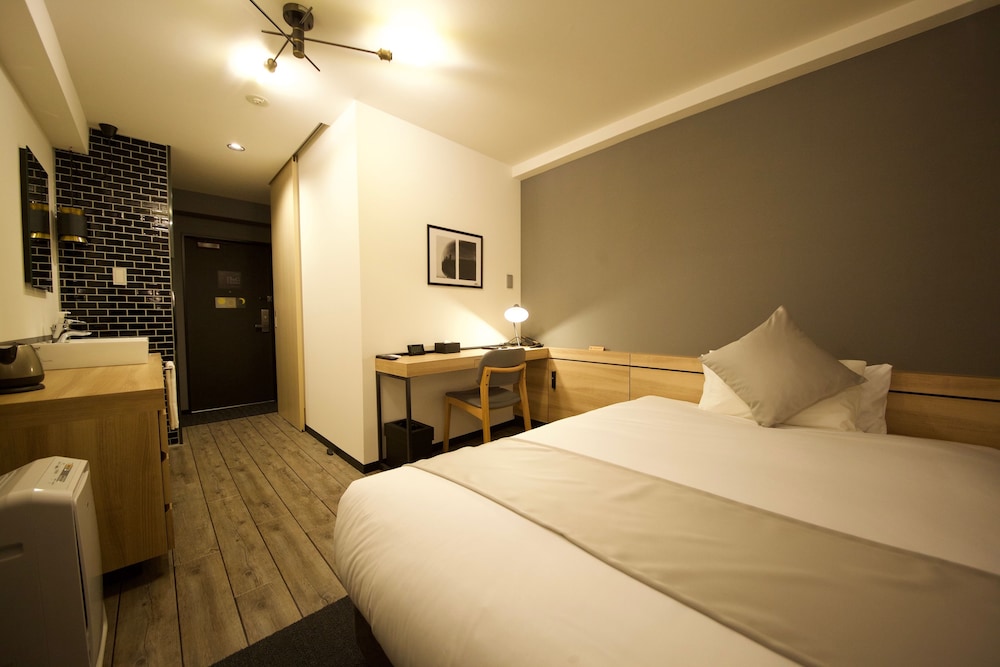 Double Room, Non Smoking (18square meters)