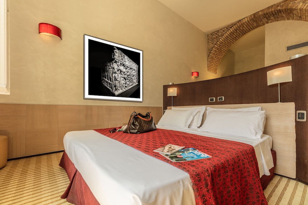 Junior Suite (Palatine Hill View) photo 3