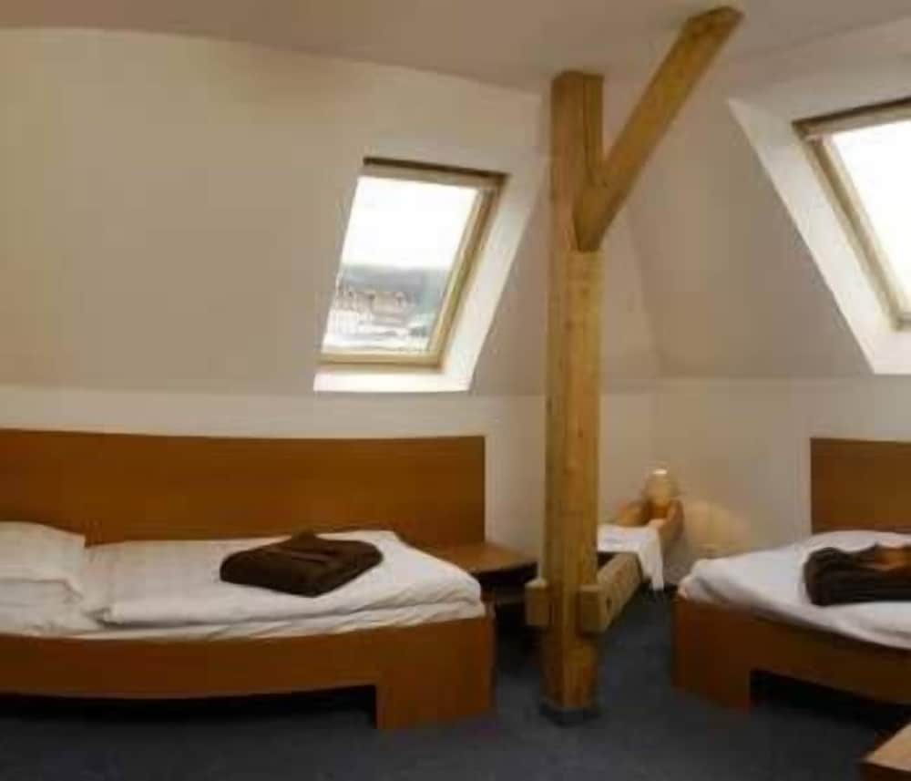 Triple Room photo 2