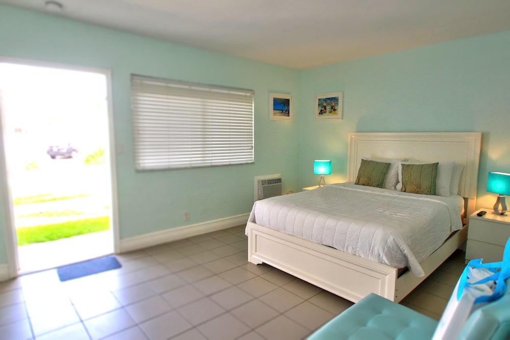 Boutique Studio, 1 Queen Bed - Photo 3