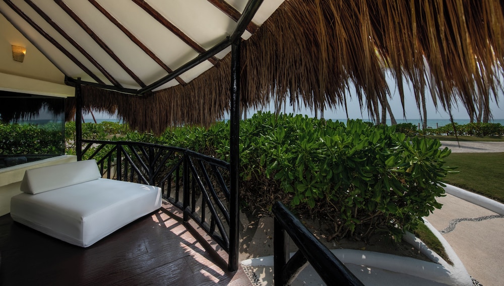 Beachfront Casita Suite