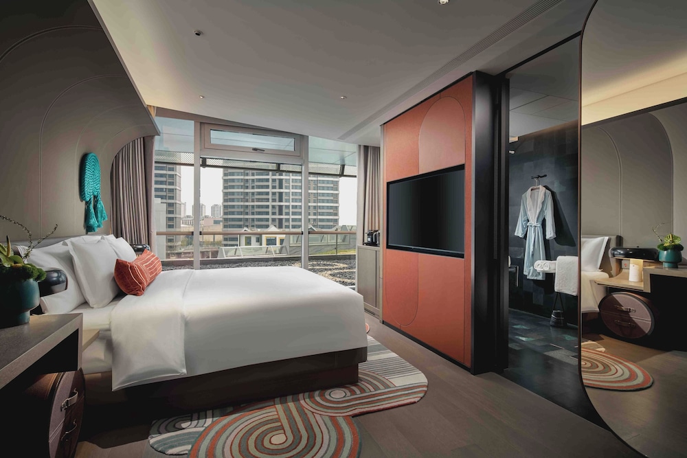 Standard Room, 1 King Bed, Accessible