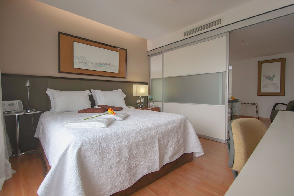 Suite, 1 Double Bed (Master) photo 1