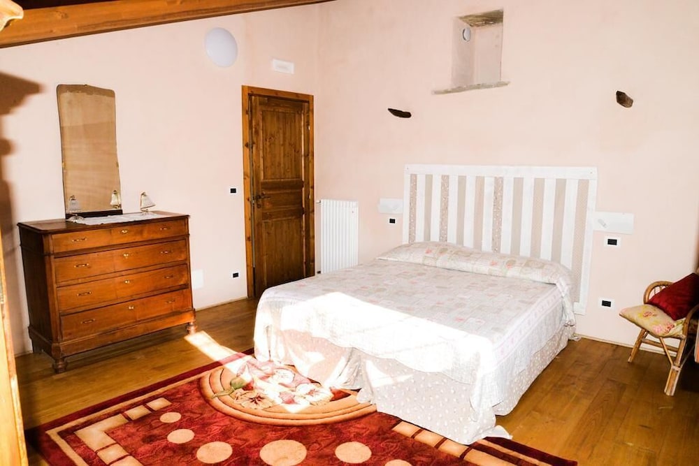 Traditional Apartment