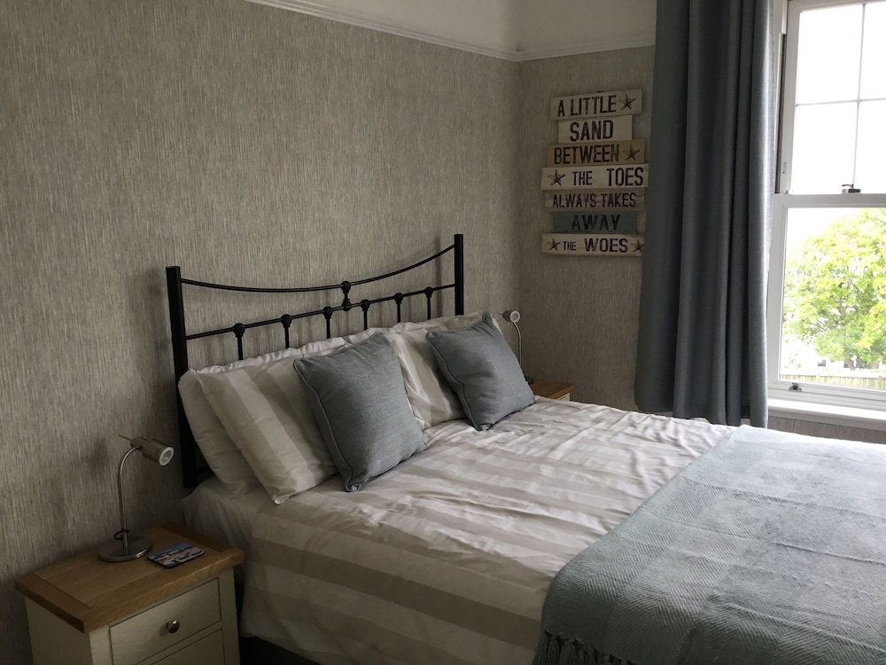 Double Room, Garden View (ZENNOR) photo 1