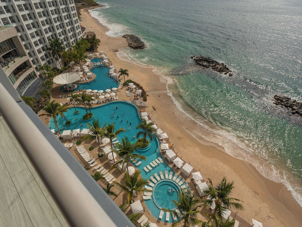 Deluxe Room, 2 Bedrooms, Ocean View thumbnail 6