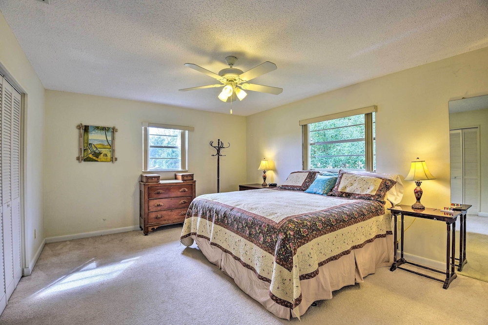 House (4 Bedrooms) photo 2