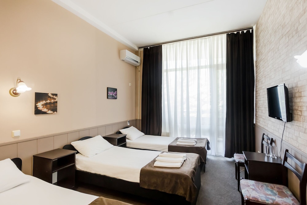 Standard Triple Room photo 1