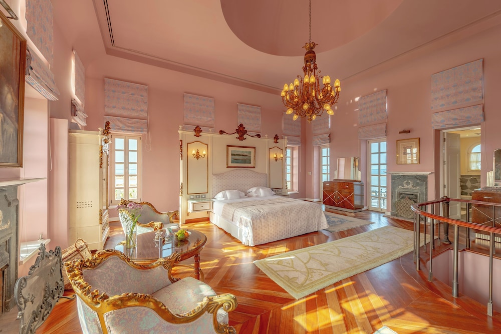 Tower Suite photo 3