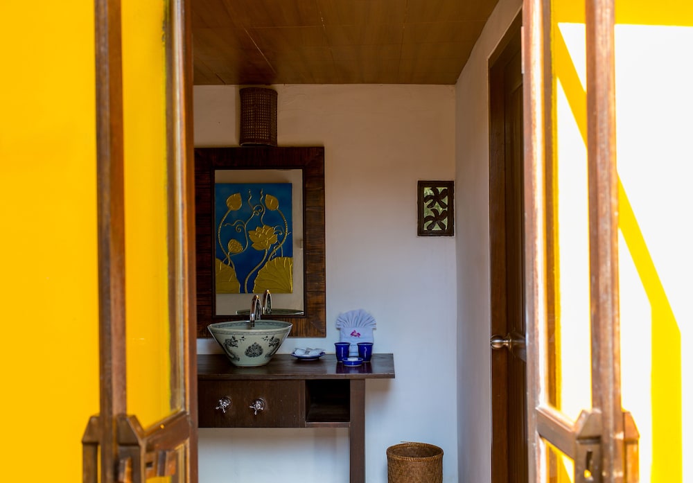 Villa, Private Pool, Beachfront - Photo 9