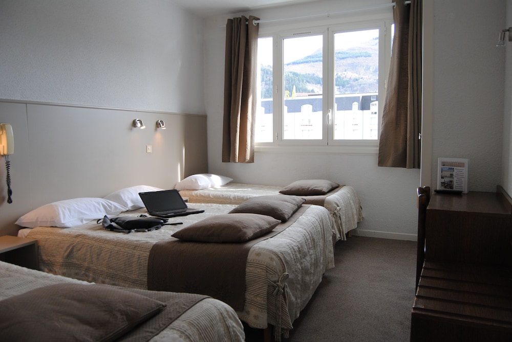 Quadruple Room - Photo 3