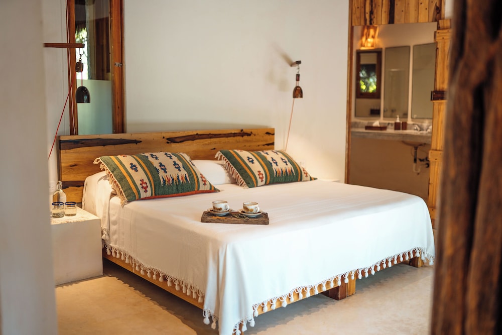 Casa Maya Partial Ocean View A/c