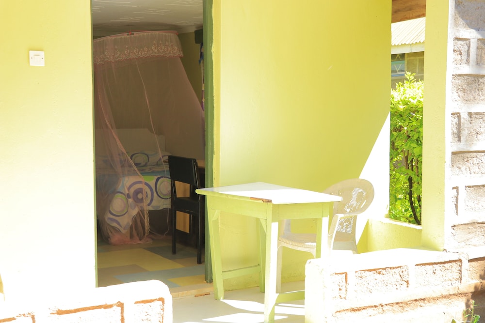 Deluxe Double or Twin Room, 2 Twin Beds, Balcony, Park View photo 3