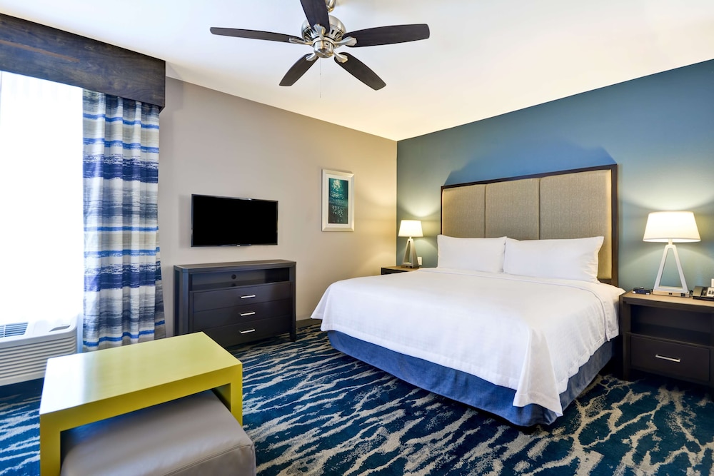 Studio, 1 King Bed, Accessible, Bathtub (Mobility & Hearing)