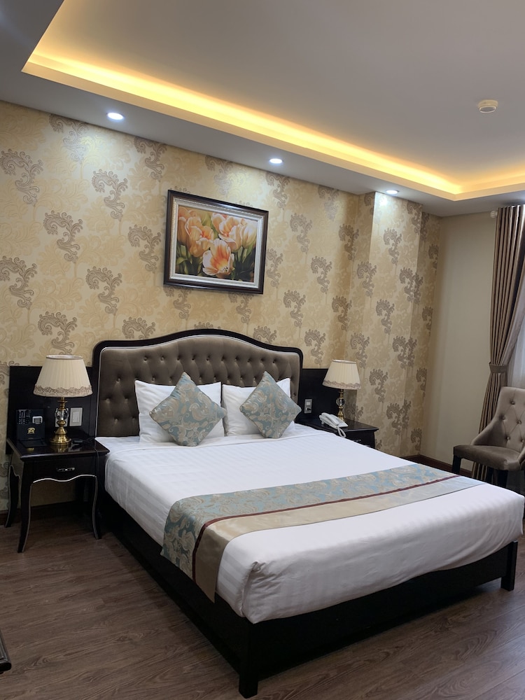 Deluxe Room - Photo 8