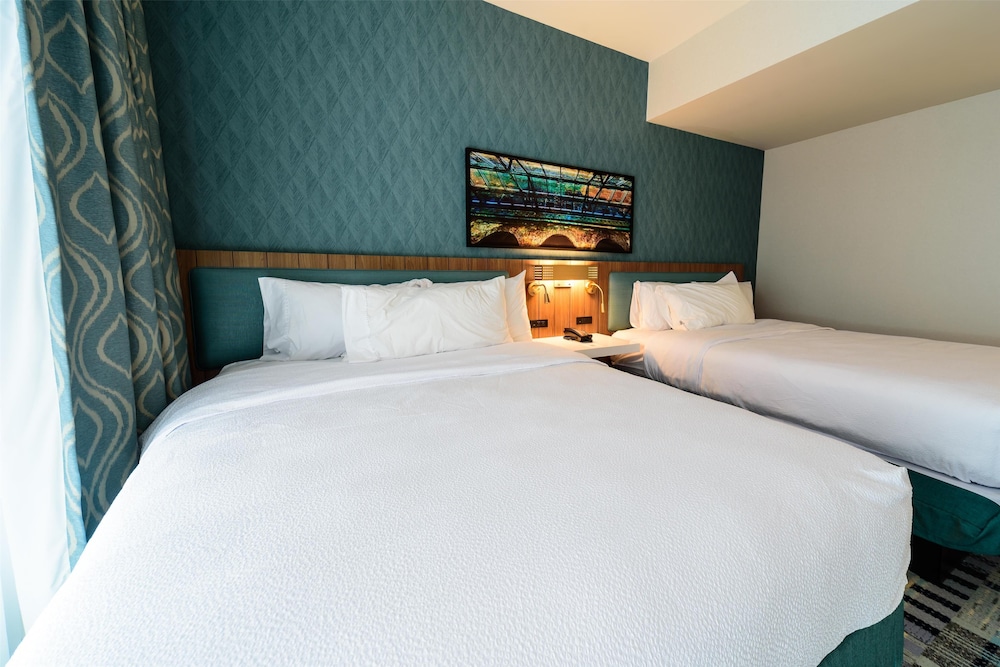 Room, 2 Queen Beds, Accessible (Hearing)