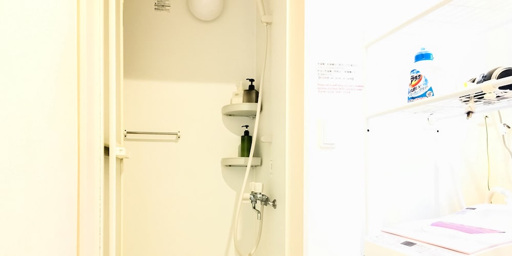 Private Room with Bunk Beds, Non Smoking (4-6 people, Free Wi-Fi) photo 2