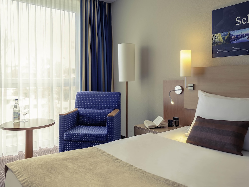 Superior Room, 1 King Bed, River View - Photo 3